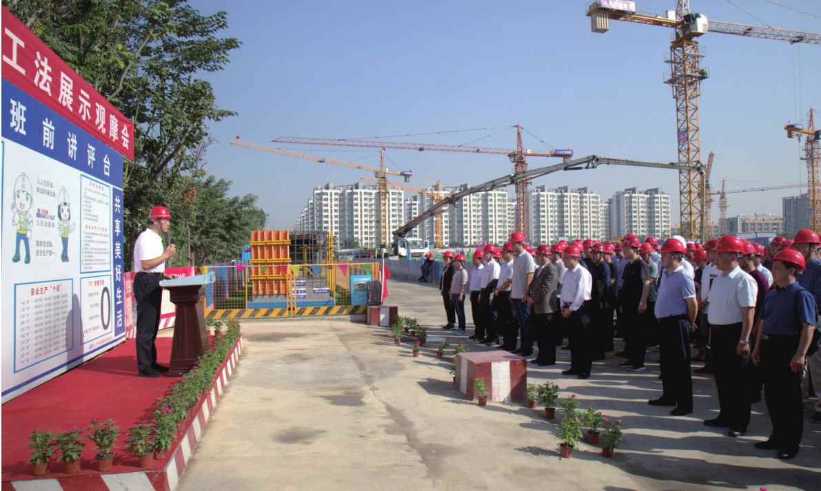 �������˹���-׷�󽡿�,����һ��ɳ��縺ˢ�¼������Ŵ��Сѧ��У��