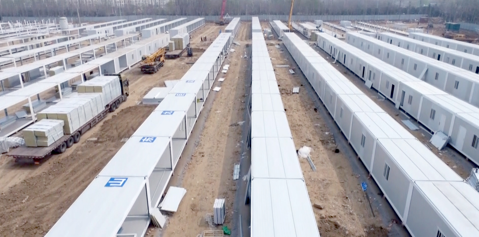 ͬ�ġ����ߡ��������˹���-׷�󽡿�,����һ��ɳ����ȳ�Ԯ������ɽ���ո���㽨��